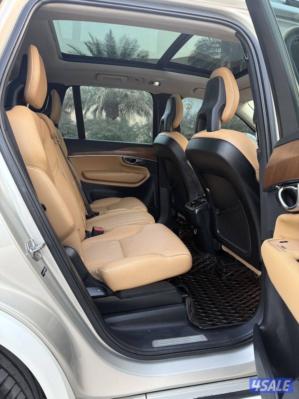 جيب فولفو XC9010