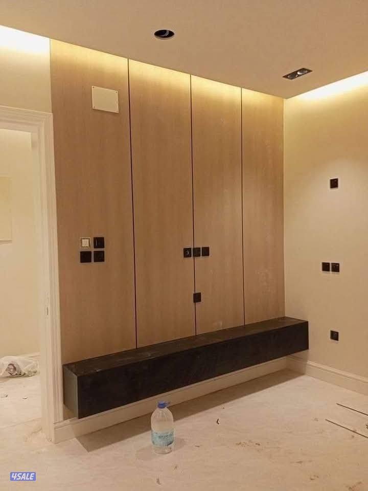 نجار أبواب خشب وشرشيب وديكوات وصبغ ناري3