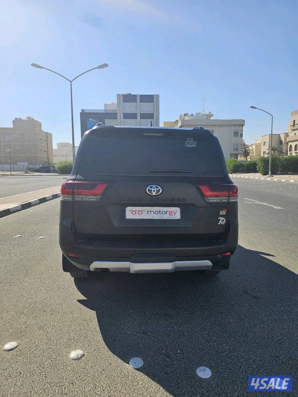 البيع لاند كروزر GR موديل 20246