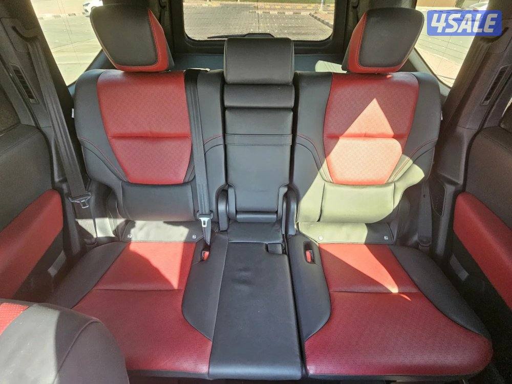 البيع لاند كروزر GR موديل 202412