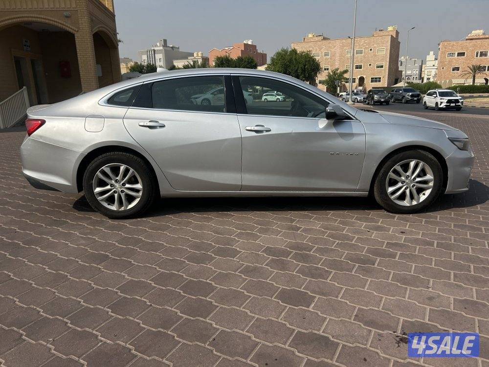 للبيع شفروليه ماليبو موديل 20175