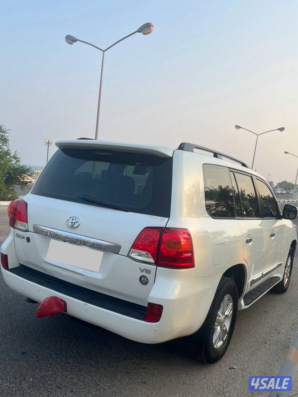 للبيع لاندكروزر GXR ٢٠١٣ بحالة جدا نظيفة3