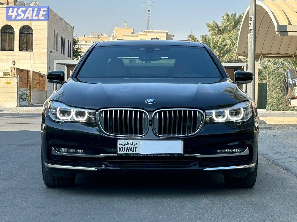 بي ام 740Li 
6سلندر
6 عداد: 68 الف وكاله2