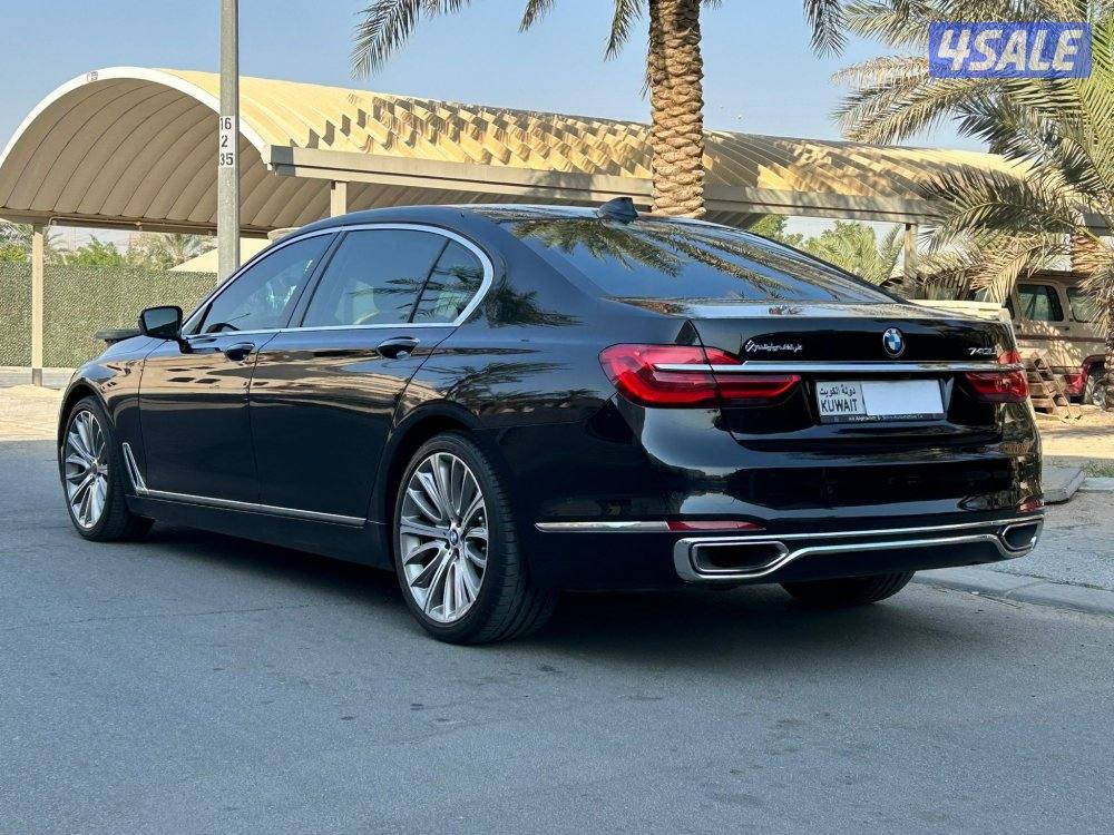 بي ام 740Li 
6سلندر
6 عداد: 68 الف وكاله3