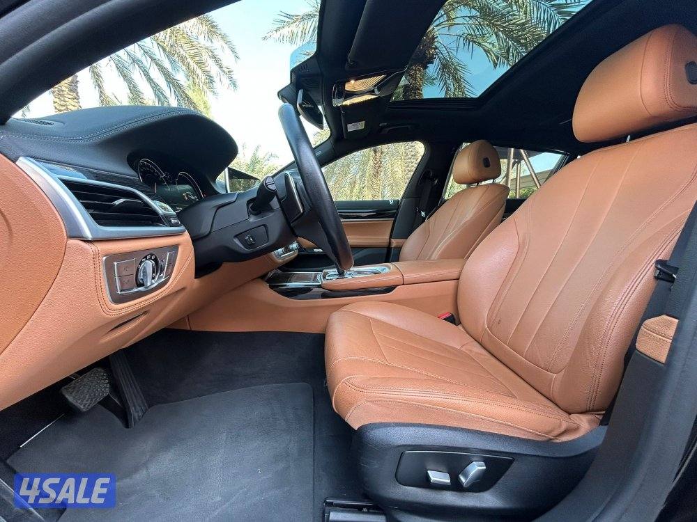 بي ام 740Li 
6سلندر
6 عداد: 68 الف وكاله10