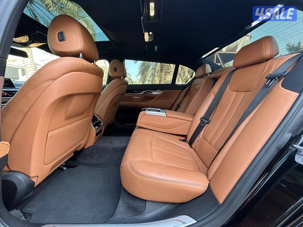 بي ام 740Li 
6سلندر
6 عداد: 68 الف وكاله14