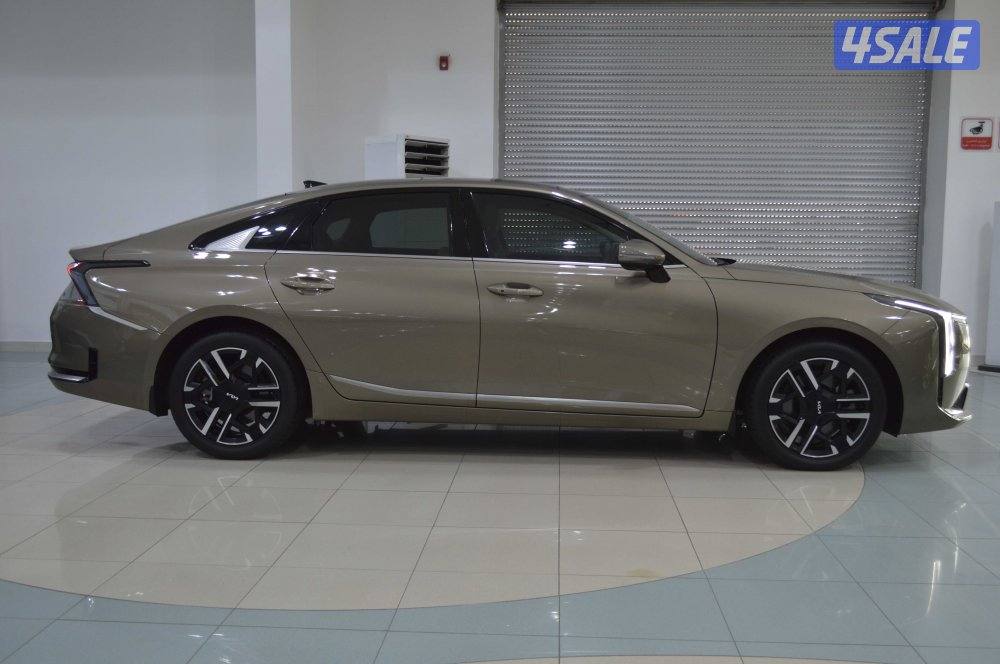 Kia K8 2025 – 35L V6 Low Mileage2