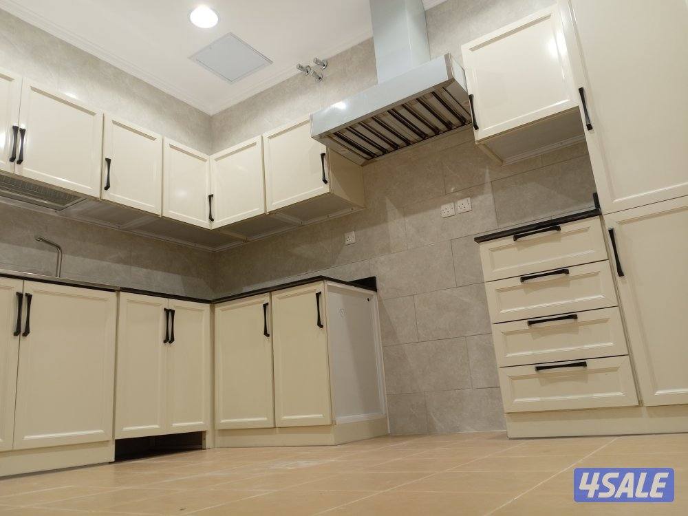للإيجار شقة ارضي VIP في الفنيطيس جديدة وراقيه جدا ومودرن1