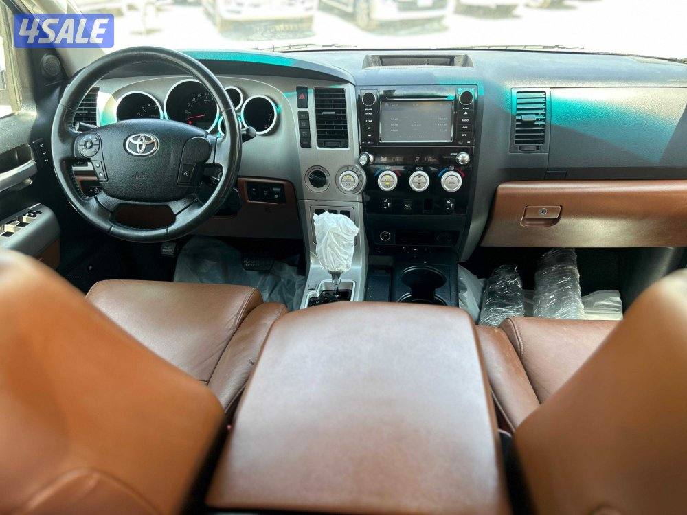 تويوتا تندرا V86