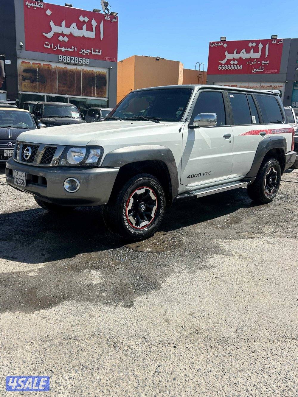 نيسان باترول سفارى موديل 20110