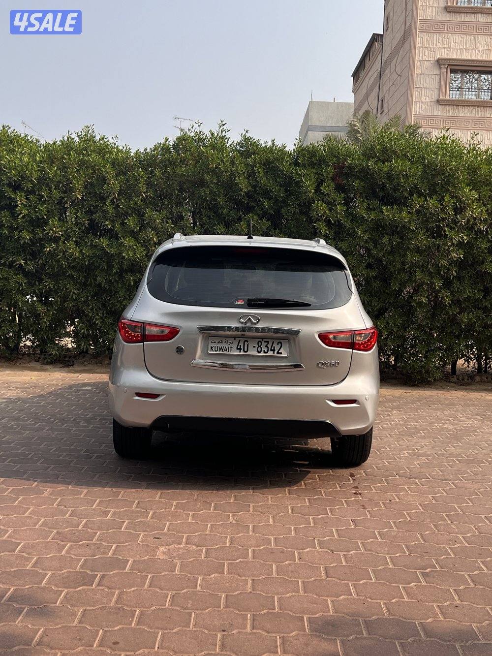 للبيع أنفنتني بحالة الوكالة QX3