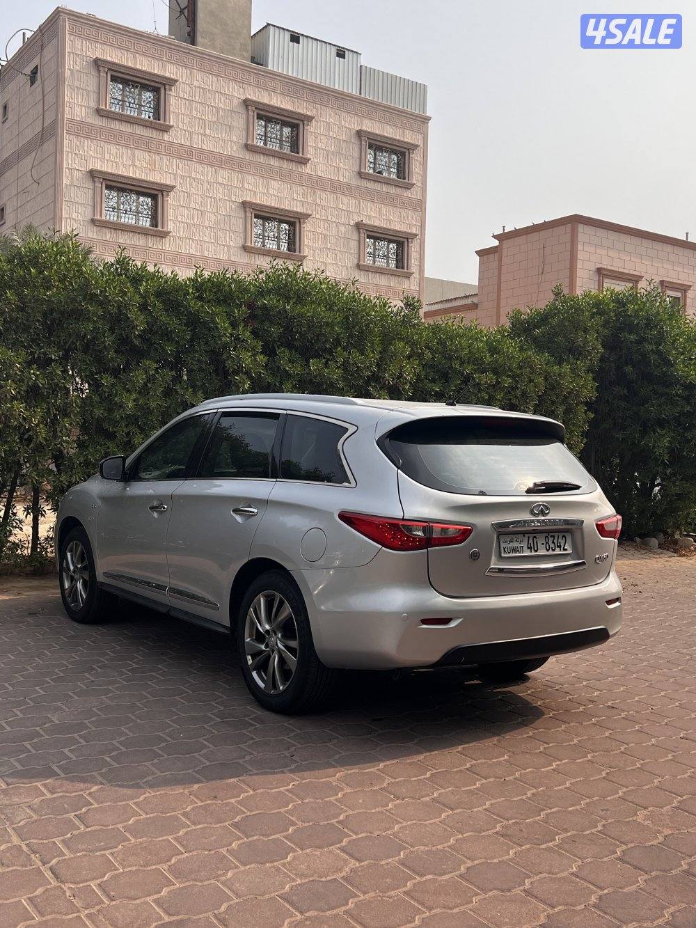 للبيع أنفنتني بحالة الوكالة QX4