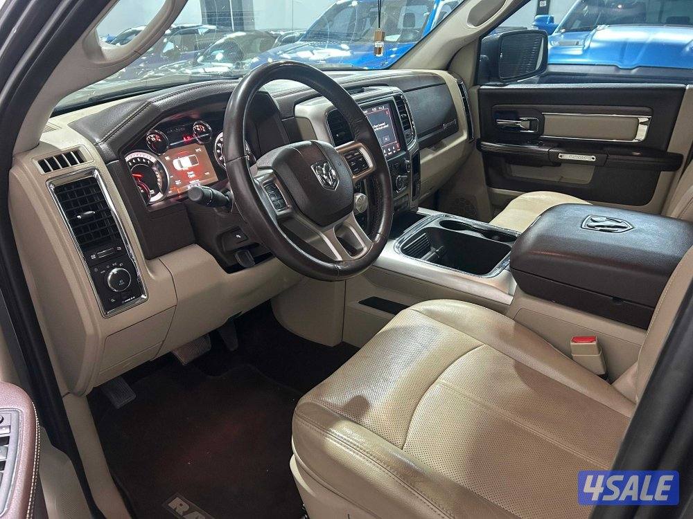 RAM 1500 Laramie Classic 17/798036