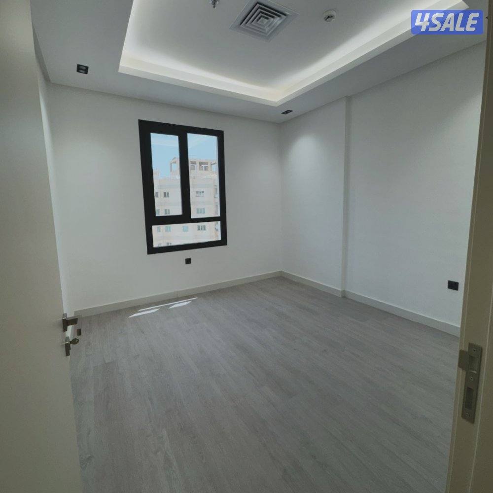 للبيع شقة سكنية مؤجرة5