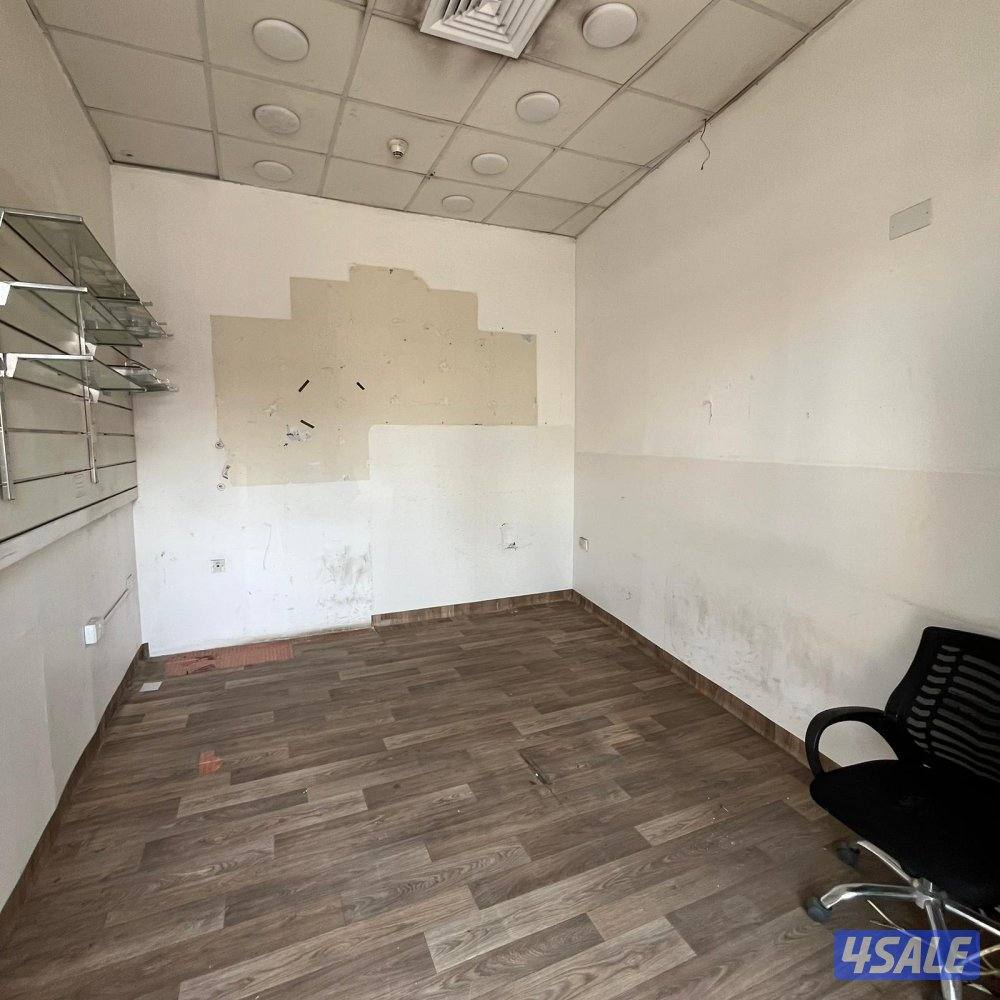 محل تجاري للإيجار في حولي .1