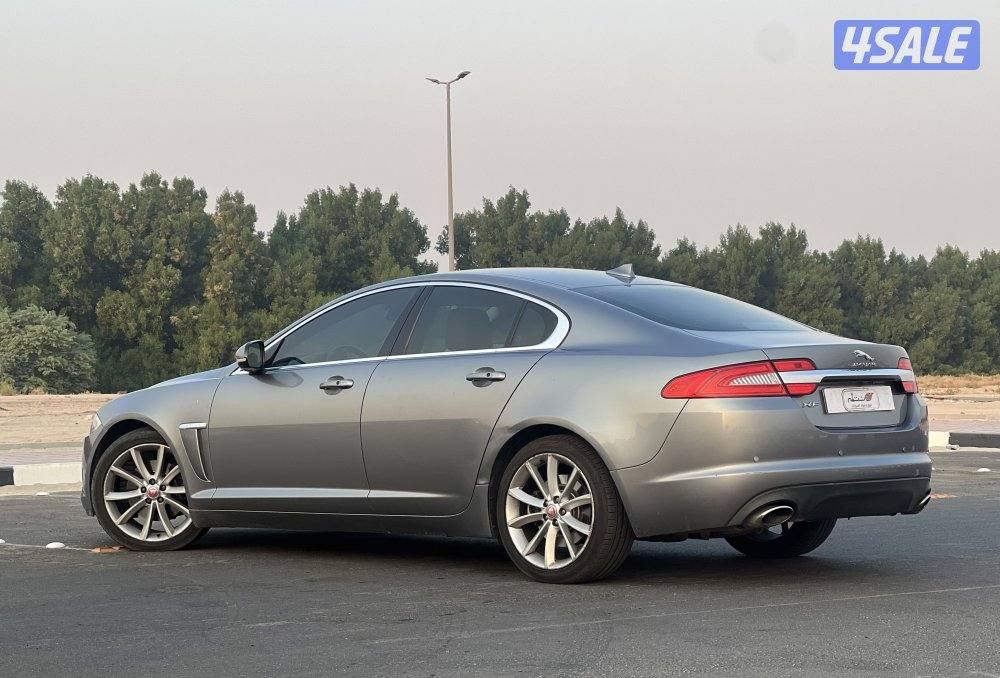 جاكور XF بورتفليو موديل 2015 صبغ الوكاله4