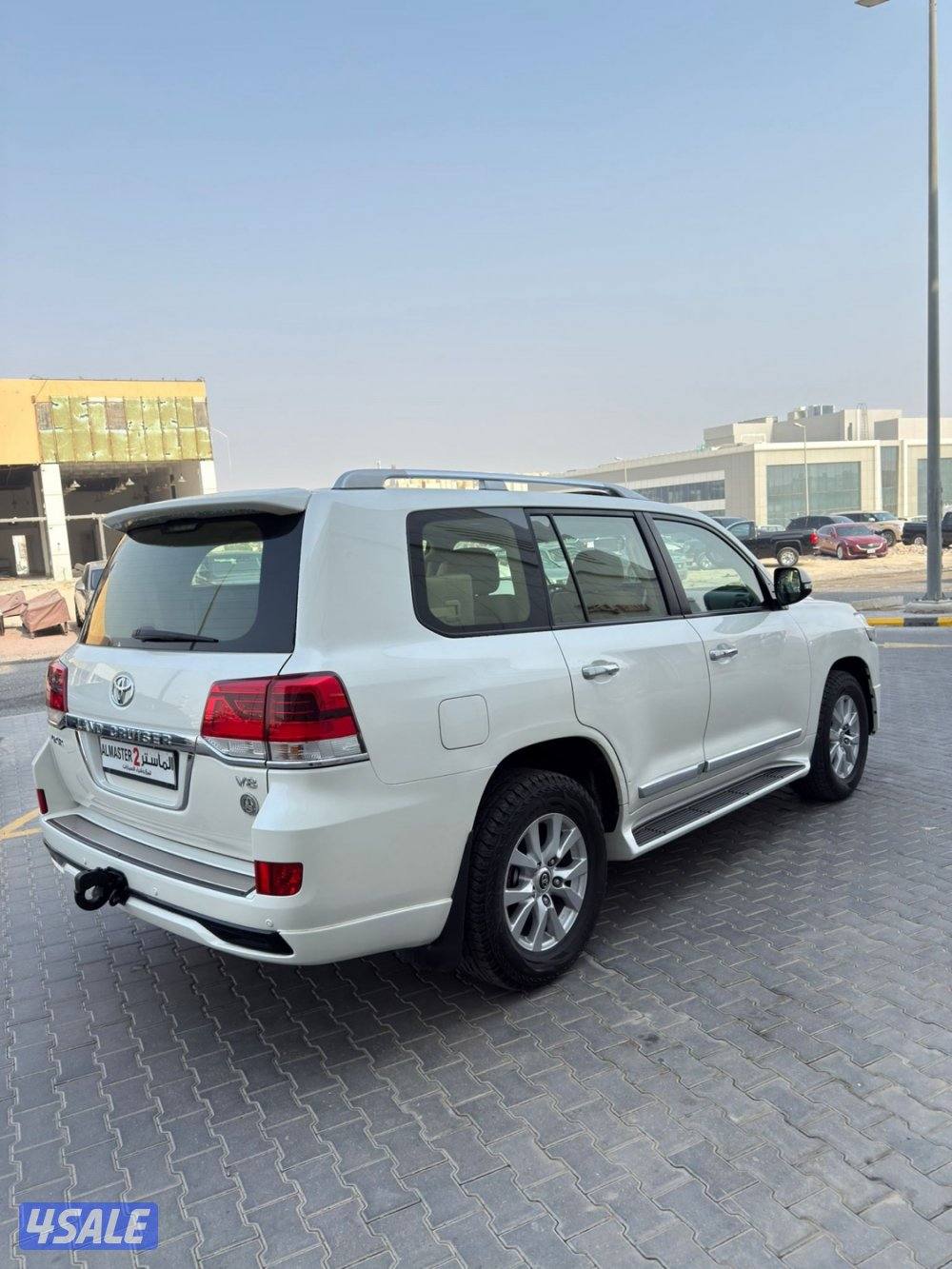 لاند كروز GXR  وارد الساير فحص جير مكينه شاصي بدي قطعه وحده2