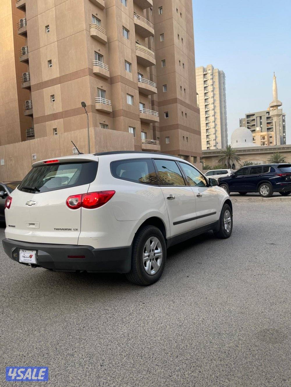 ترافيرس موديل 2012 / بحاله ممتازه5