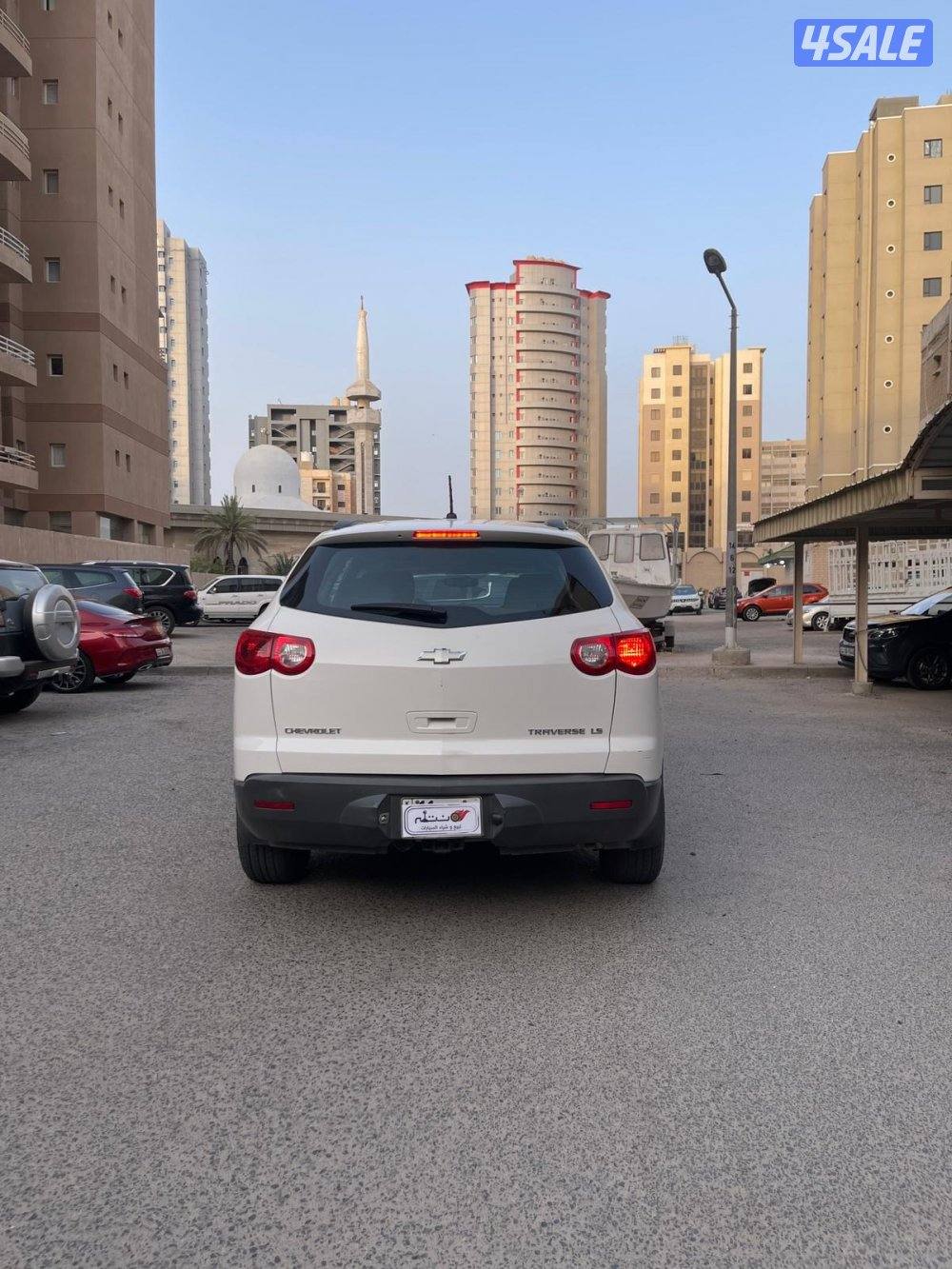 ترافيرس موديل 2012 / بحاله ممتازه6