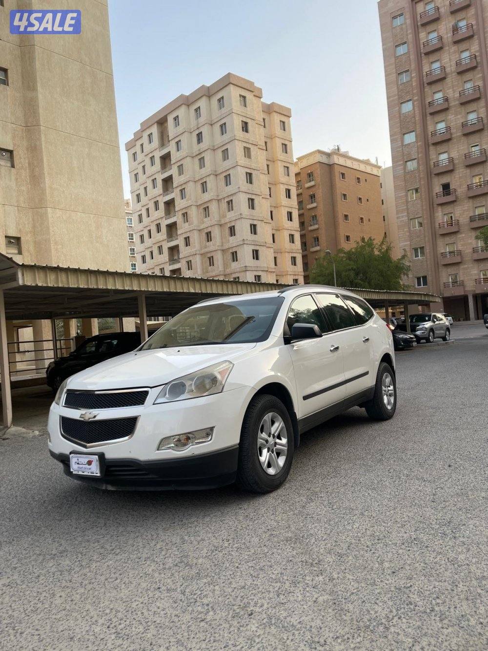 ترافيرس موديل 2012 / بحاله ممتازه7