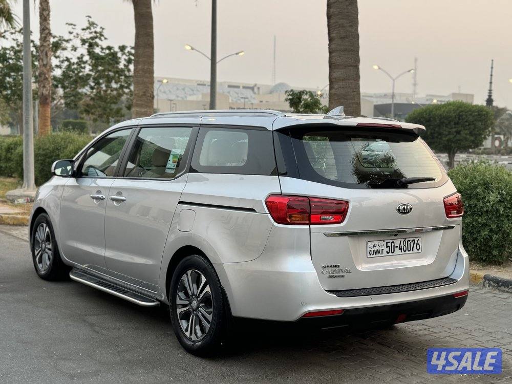 كيا كرنفال موديل 2019 بحاله الوكاله شرط الفحص5