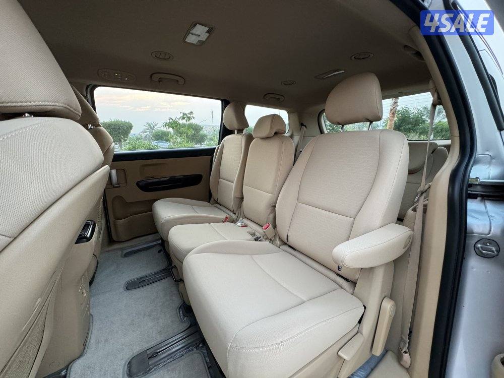 كيا كرنفال موديل 2019 بحاله الوكاله شرط الفحص7