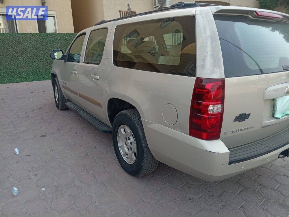 سياره شيفروليه سوبربان ٢٠٠٧ صبغ الوكاله بحاله ممتازه ماشي ٢٠٠ الف شرط3