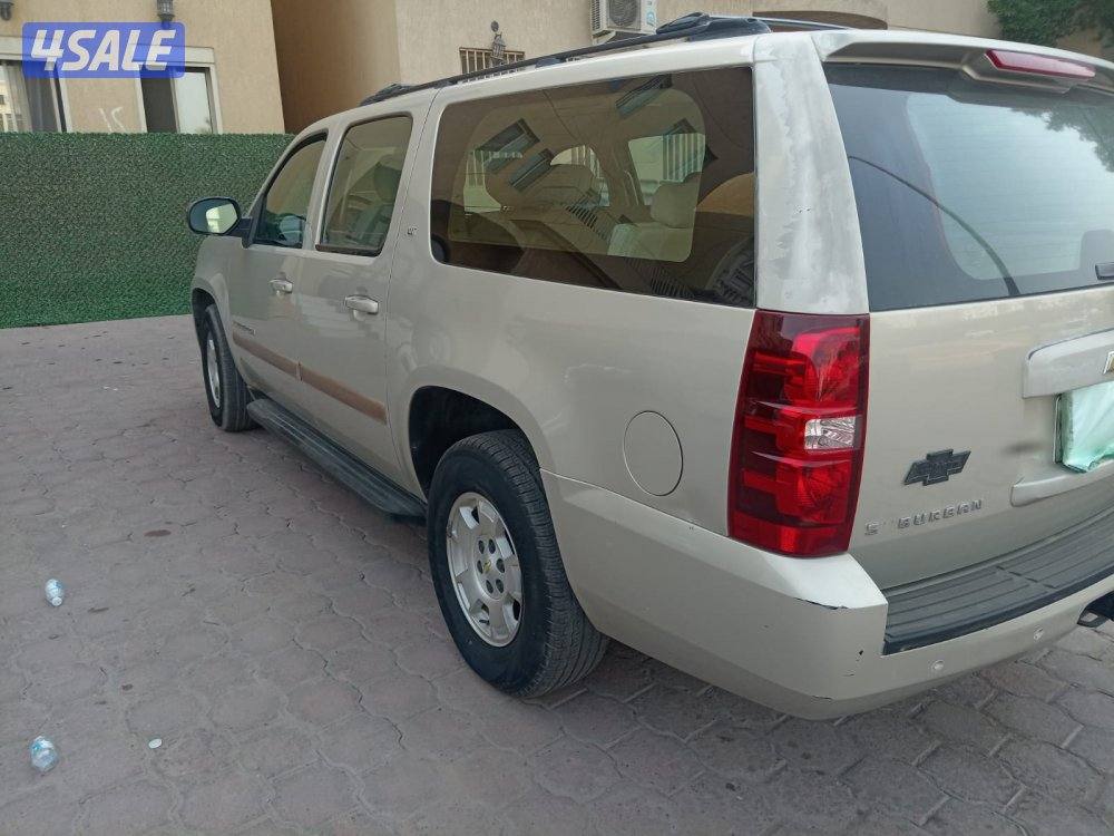 سياره شيفروليه سوبربان ٢٠٠٧ صبغ الوكاله بحاله ممتازه ماشي ٢٠٠ الف شرط4