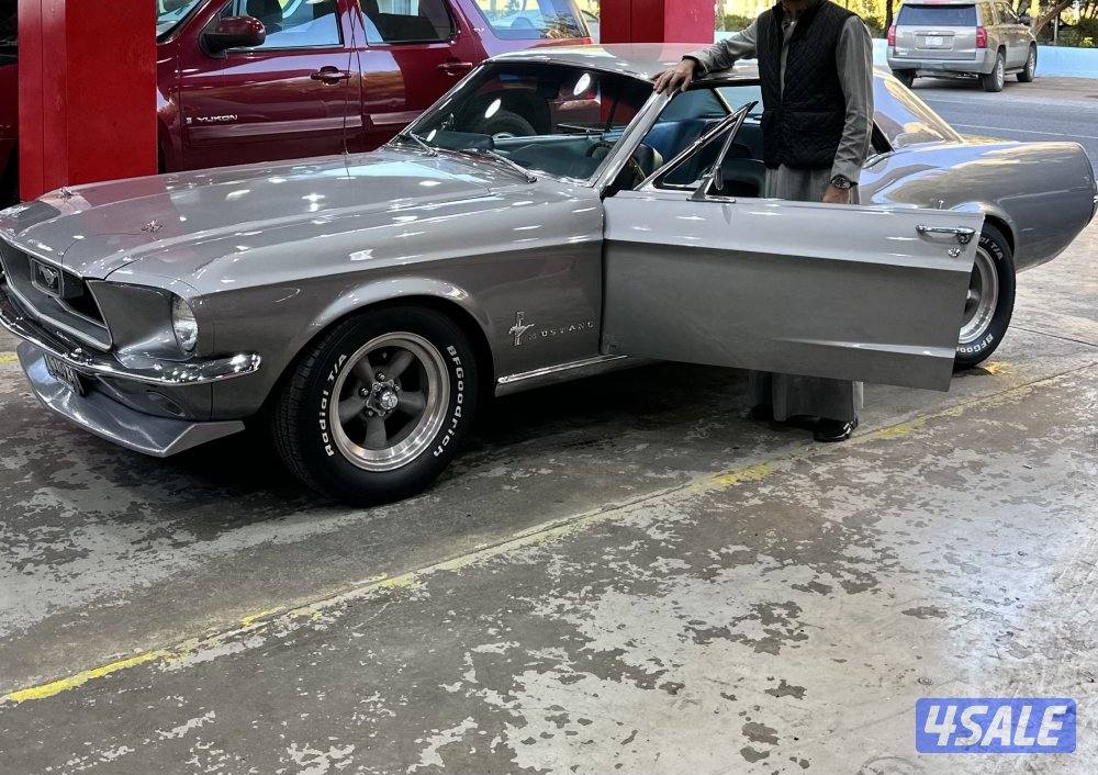 للبيع فورد موستنق موديل ١٩٦٧ قير عادي ستوك توني مبدل كل شي بالسياره1