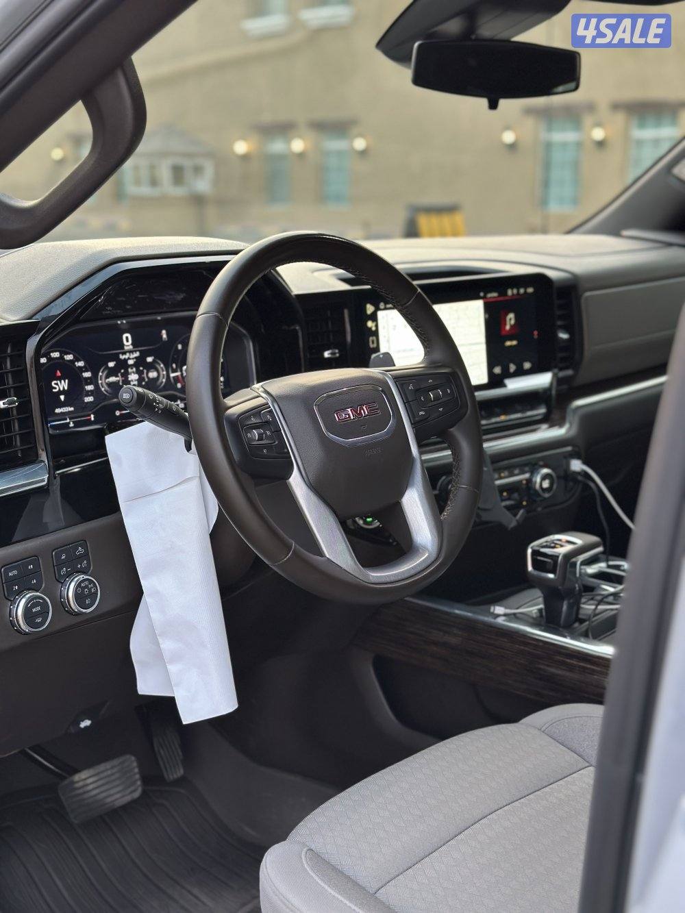 للبيع وانيت 2024 دبل قير elevation8