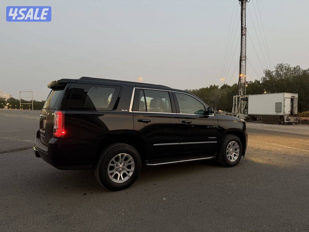 للبيع يوكن 2020 ممشى 94 الف4