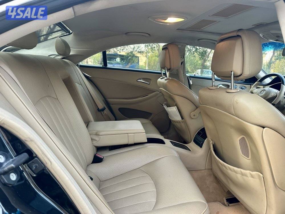 مرسيدس CLS 350 سيرفسات منتضم بحالة ممتازه جداً10