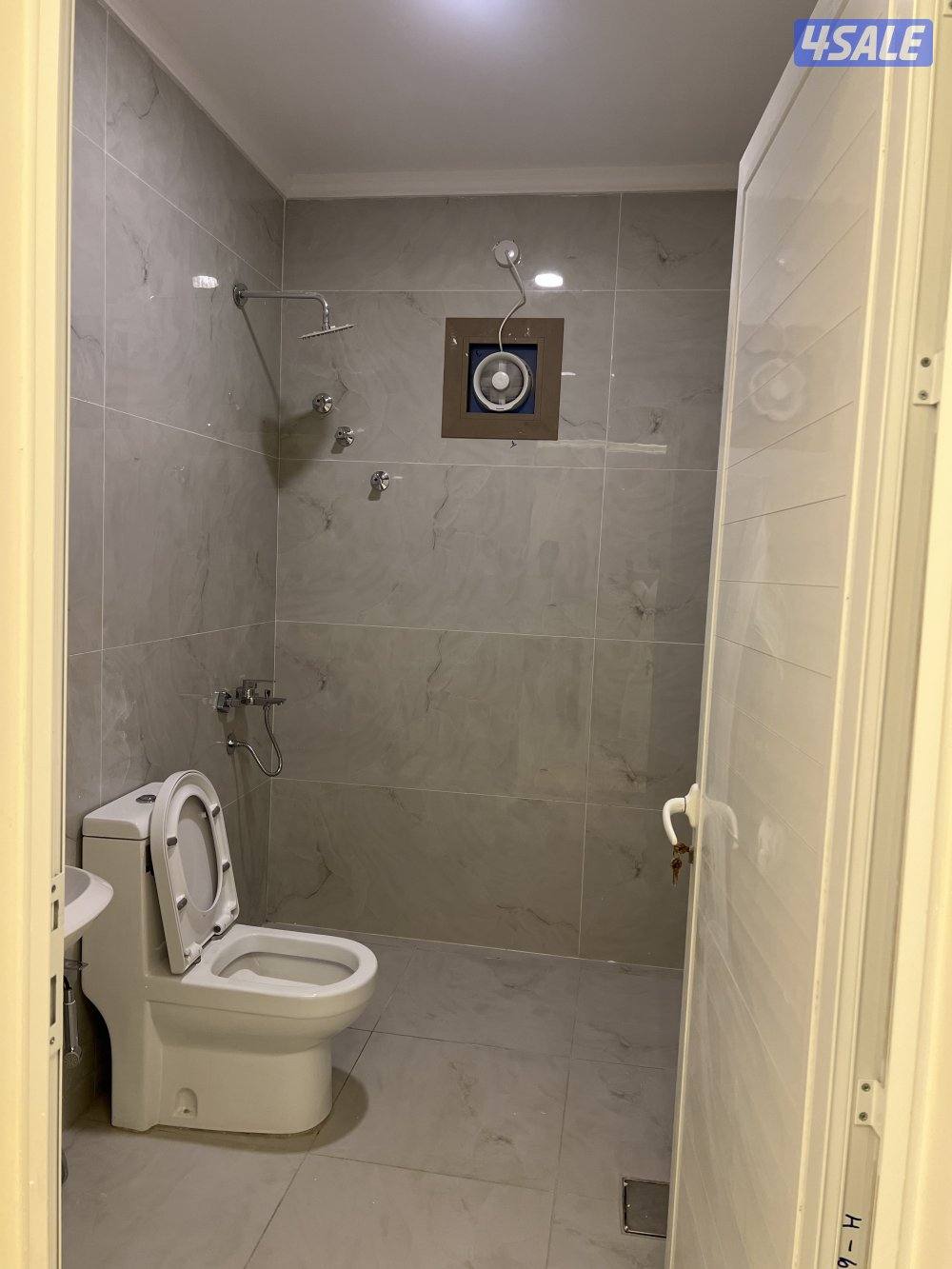 للايجار شقه بالرابيه تشطيب جديد6