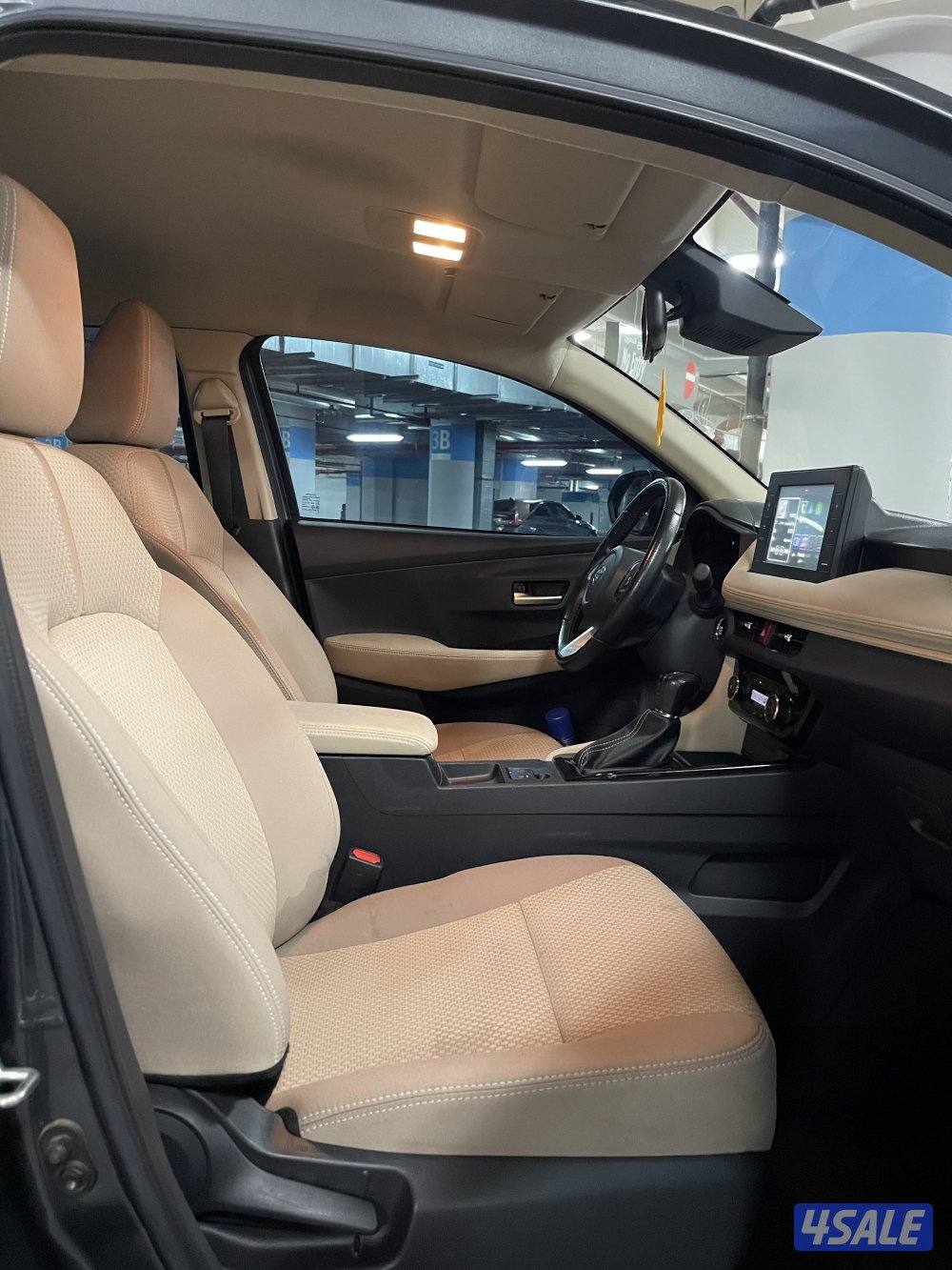 تويوتا يارس 2023 الدرجة الأولى أعلى مواصفات6