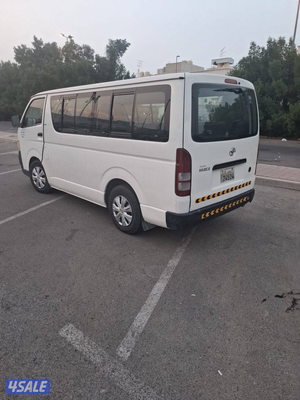 للبيع باصات1