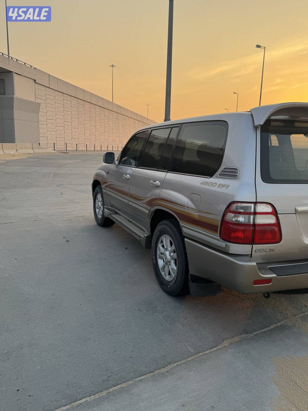 للبيع لاند ٢٠٠٥  قير اتماتيك0