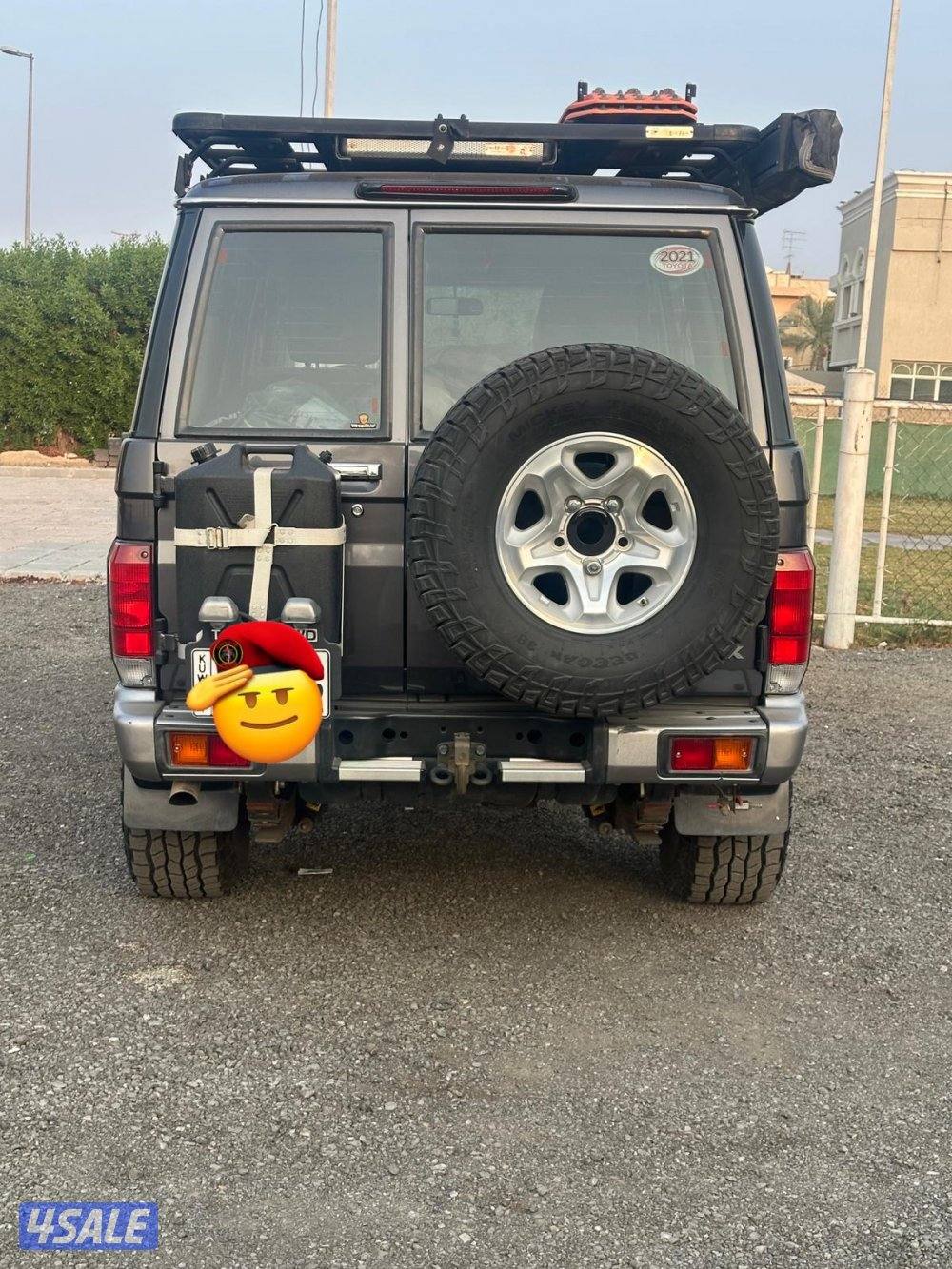 للبيع شاص نص موديل 2021 قير عادي ماشي 105 كل شغله في الوكاله8