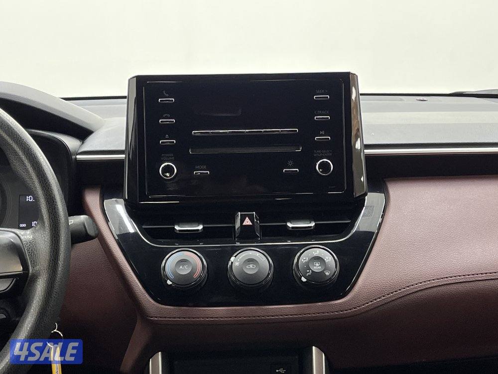 TOYOTA COROLLA 23CSUV-PL_U9