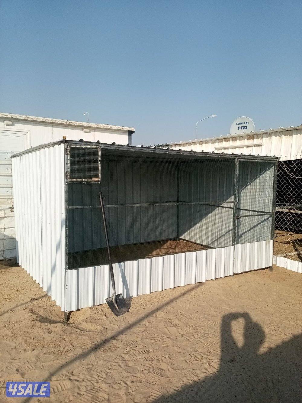 للبيع غرف مخازن مطابخ محاكر دورات مياه وبناجر خيل وعريش وغرف مواطير4