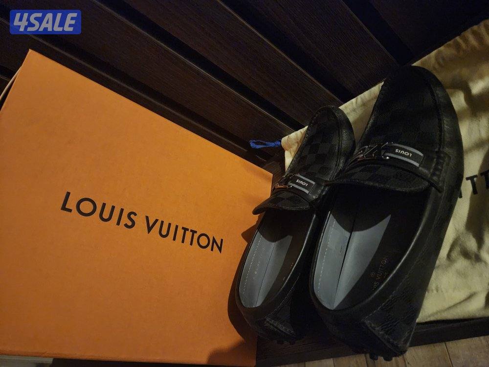 جوتي lv مقاس ٤٢ استعمال خفيف جدا جدا0