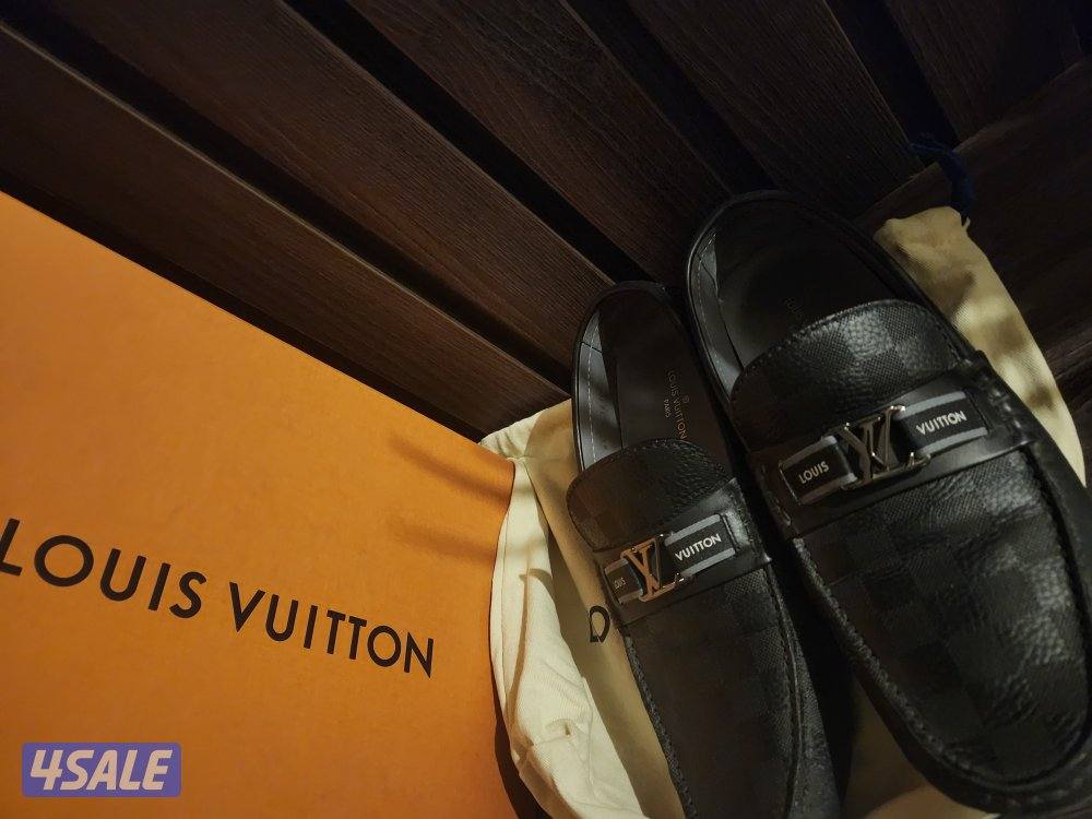 جوتي lv مقاس ٤٢ استعمال خفيف جدا جدا1