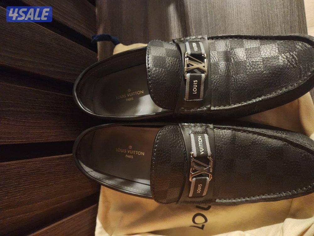 جوتي lv مقاس ٤٢ استعمال خفيف جدا جدا2