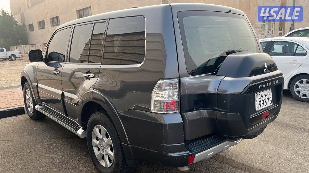 للبيع باجيرو مديل ٢٠١٦ مكينه كبيره شرط الفحص بالكامل عداد ٢٠٠ لف1