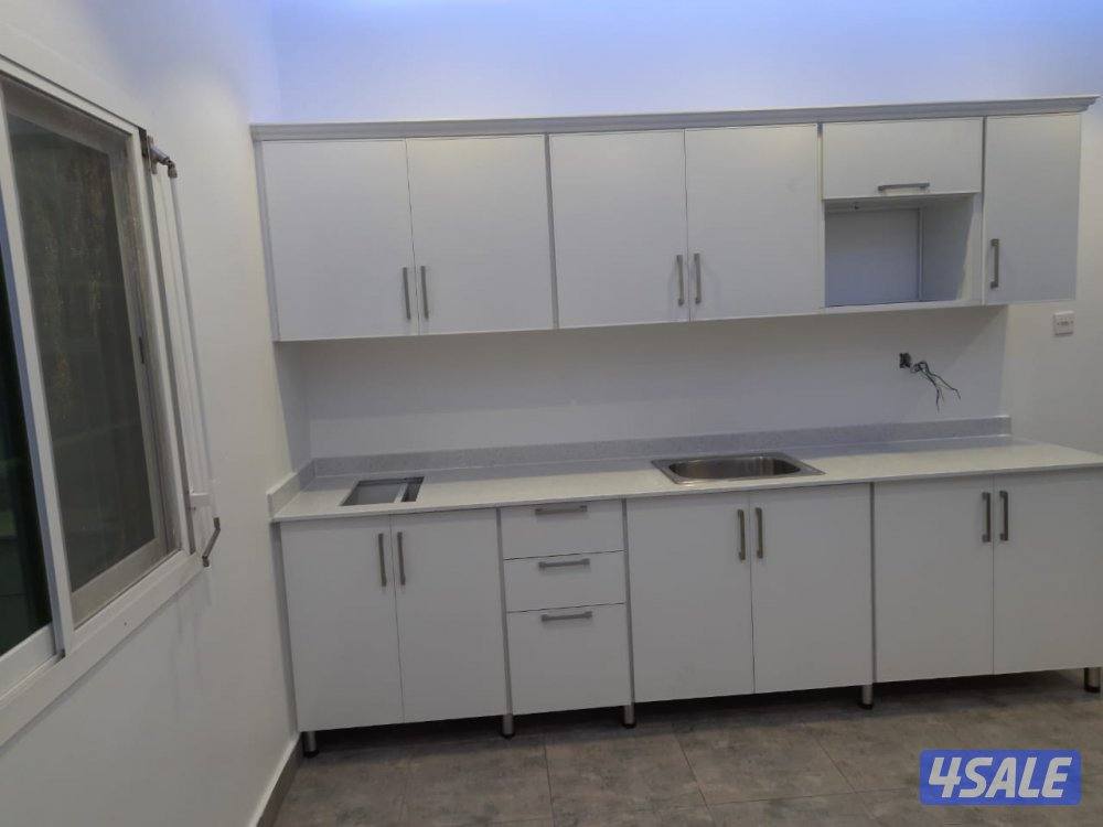 فني وصيانة مطابخ المنيوم فك وتركيب ونقل جميع انواع المطابخ14