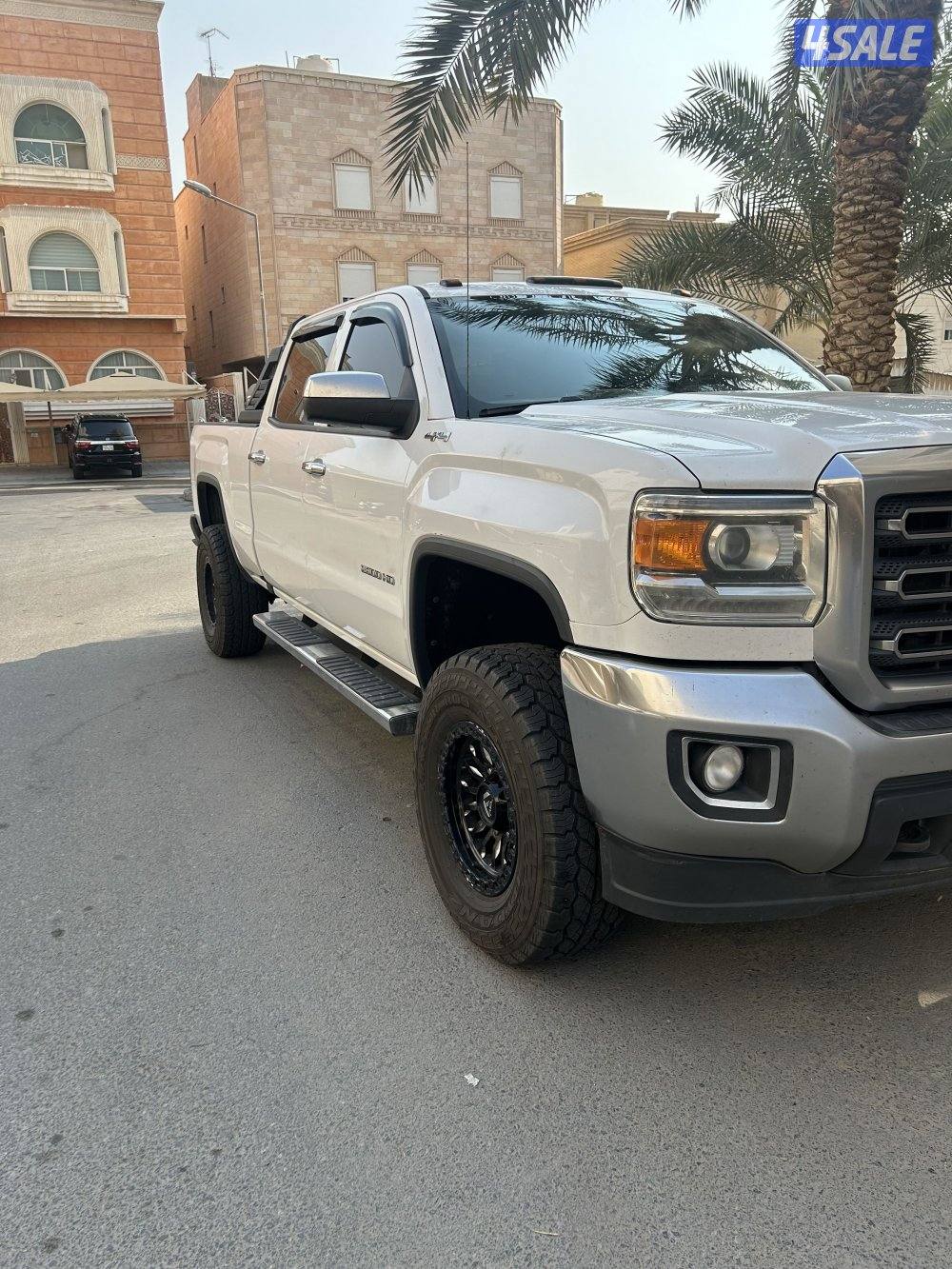 وانيت اتش دي للبيع2