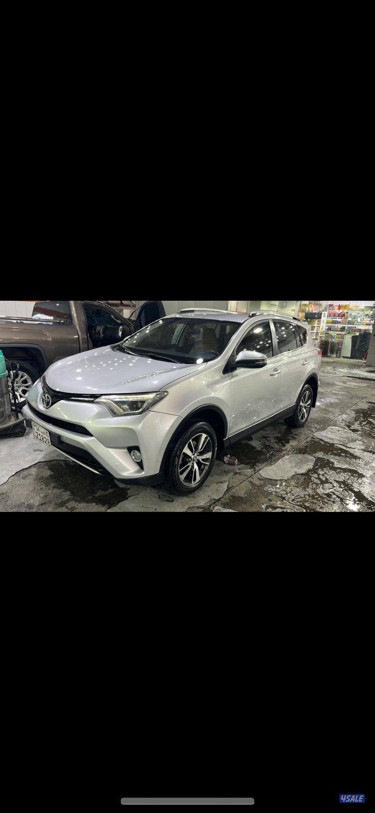للبيع تويوتا راف4 وارد الساير مديل ٢٠١٦. شرط الفحص3