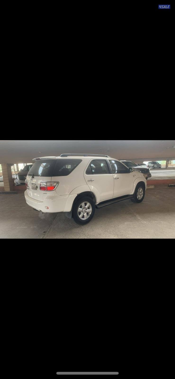 البيع فورتنر مديل ٢٠١٠ بحاله الوكاله شرط الفحص بالكامل جاهز للاستخدام0