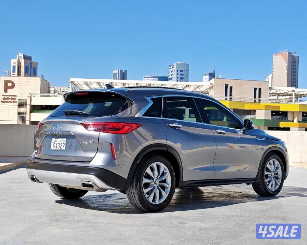 انفينتي QX50 // كاملة المواصفات ،بحالة الوكالة ،سيرفز وكالة ،شرط الفحص4