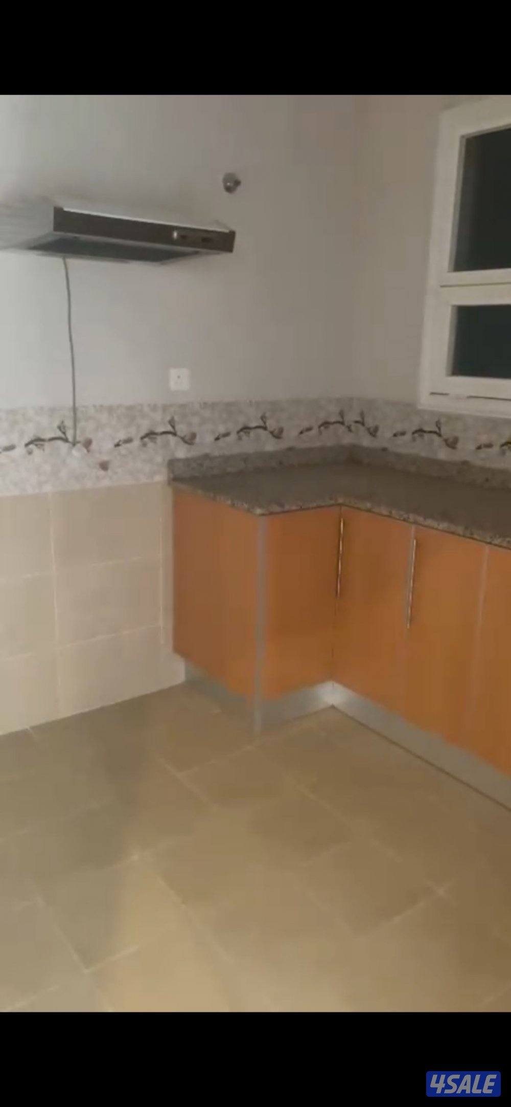 شقة للإيجار صباح السالم1