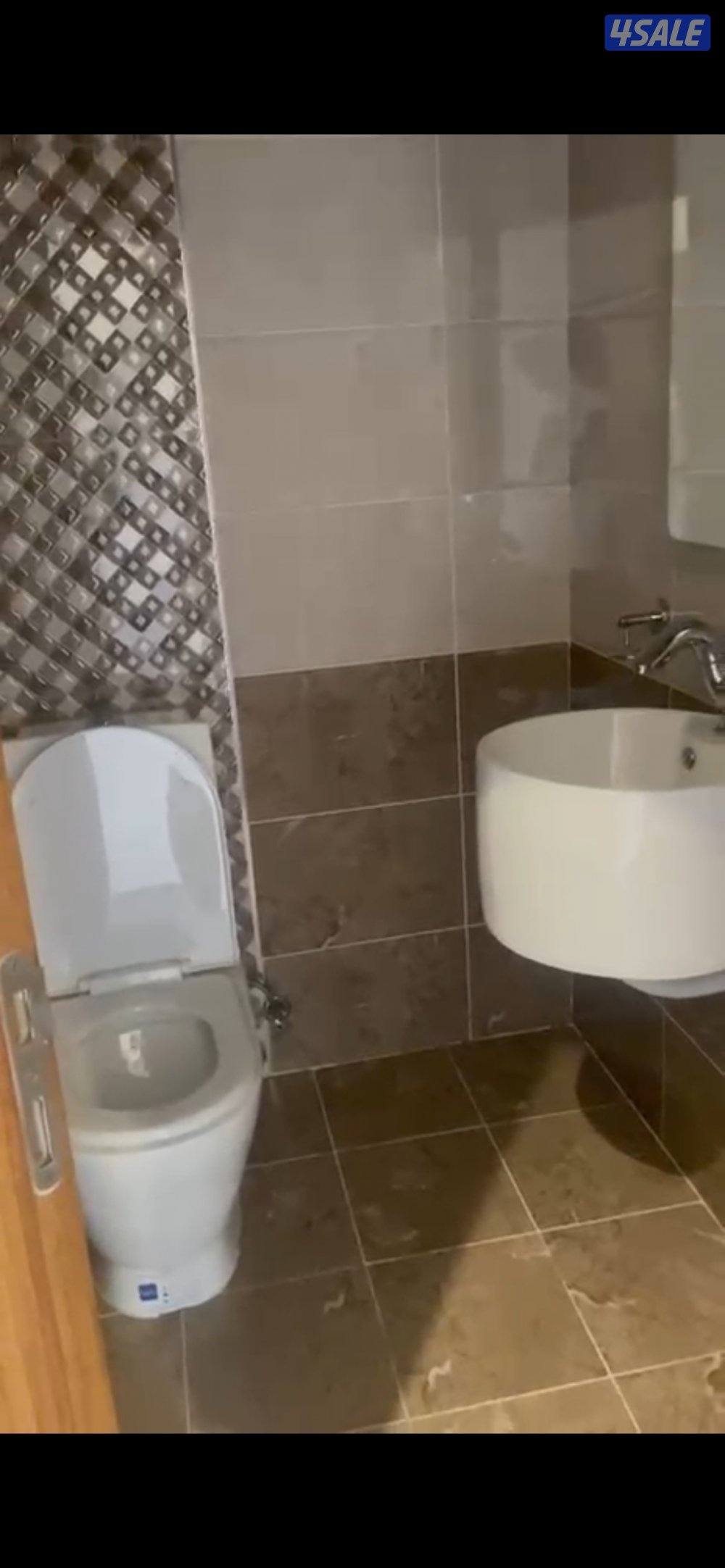 شقة للإيجار صباح السالم3